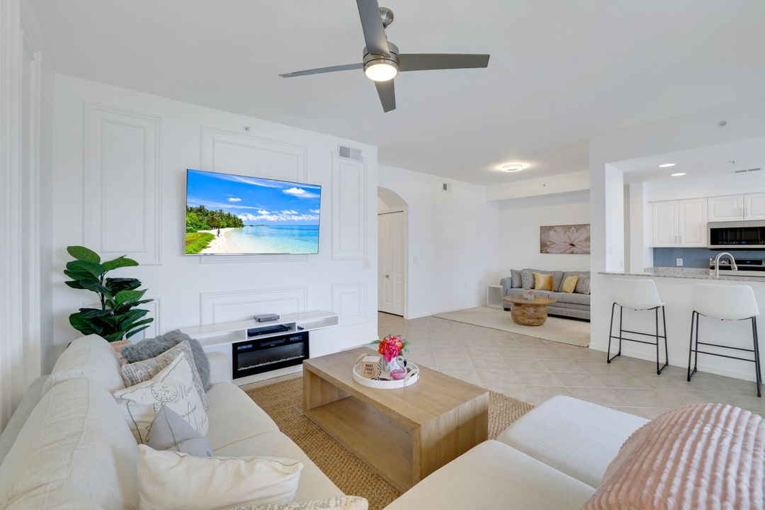 2717 Cypress Trace Cir #2717, Naples, FL 34119