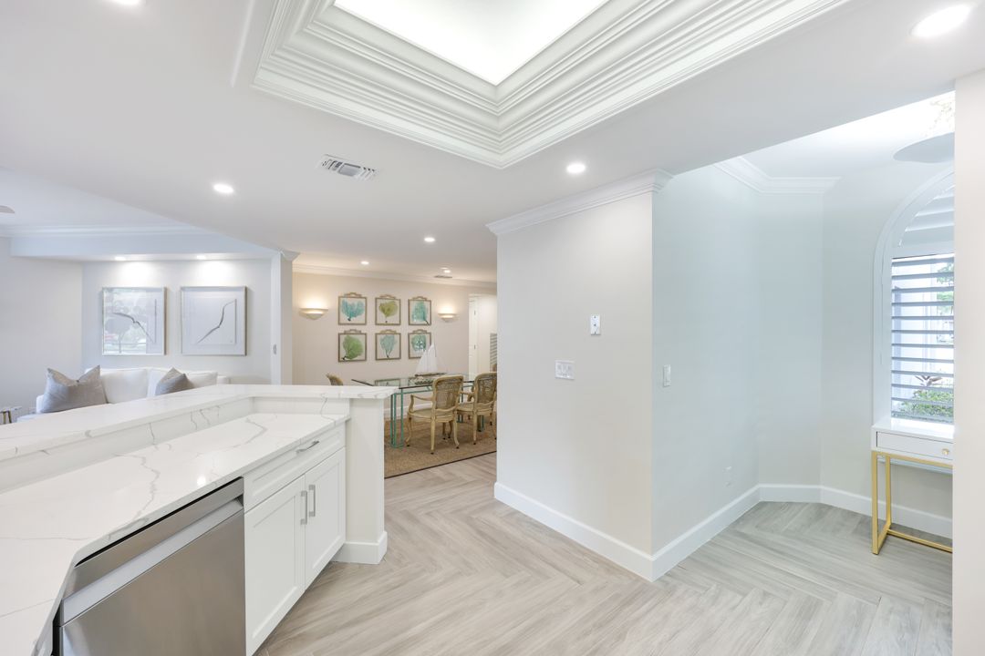 2166 Anchorage Ln #A, Naples, FL 34104