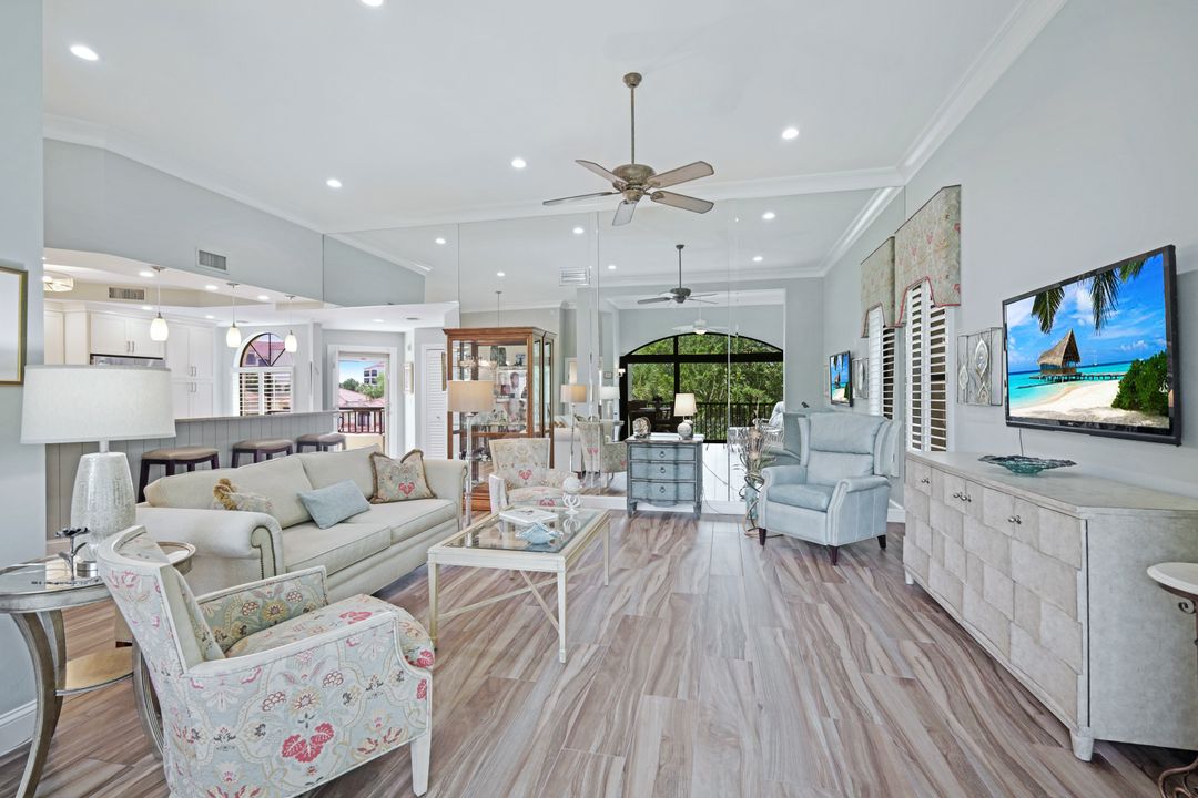 7048 Pelican Bay Blvd #305, Naples, FL 34108