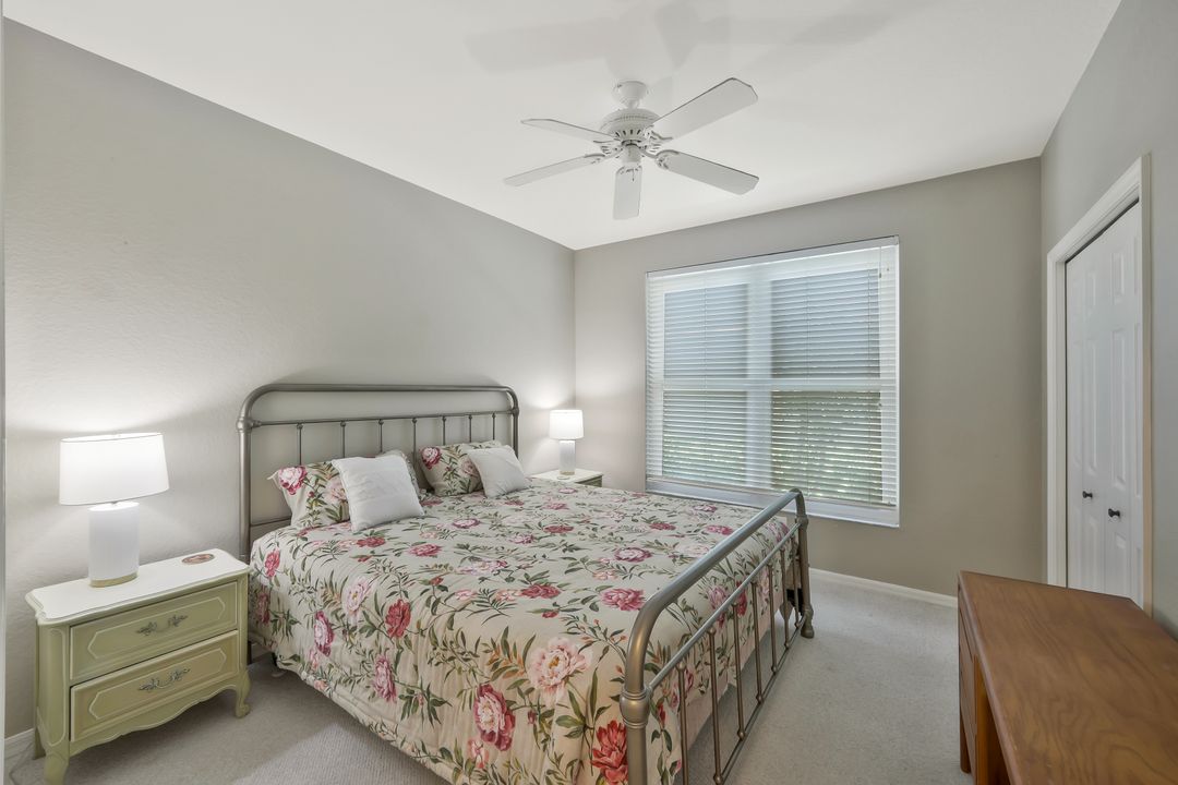 1340 Charleston Square Dr #101, Naples, FL 34110