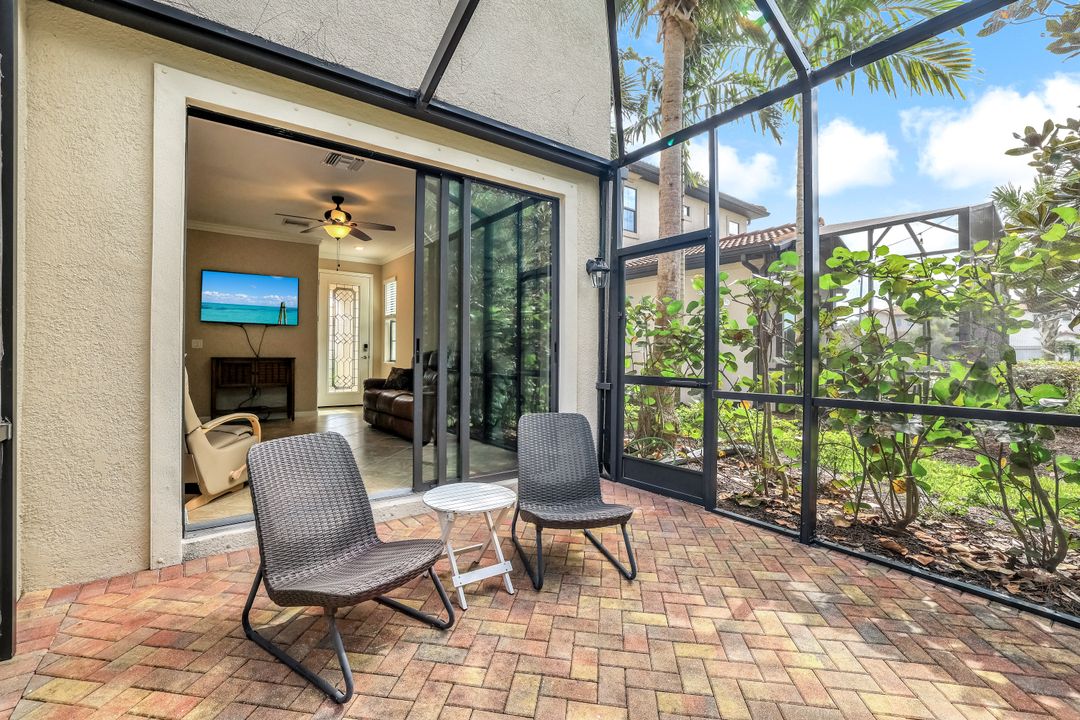 1178 Genovesa Ct, Naples, FL 34113