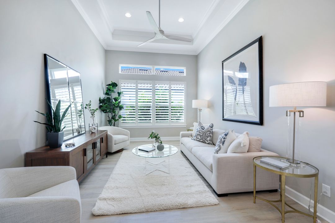 9463 Montelanico Loop, Naples, FL 34119