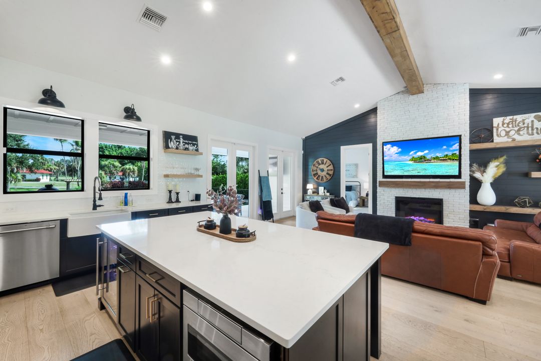 628 Harbor Dr, LaBelle, FL 33935