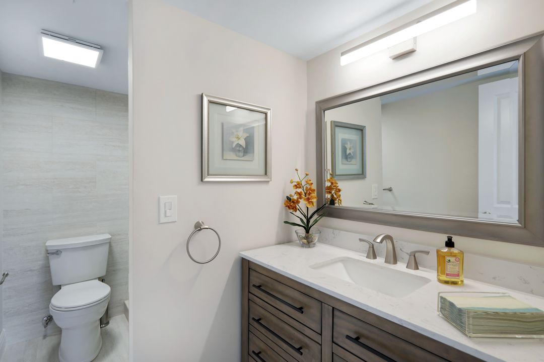 3200 Gulf Shore Blvd N  #115, Naples, FL 34103