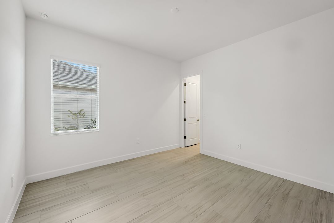 17338 Blue Sapphire Dr, Fort Myers, FL 33913