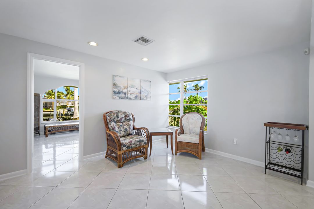 4940 SW 3rd Ave, Cape Coral, FL 33914