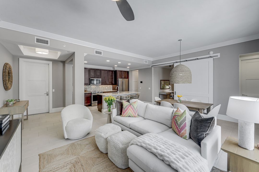 1030 3rd Ave S #216, Naples, FL 34102