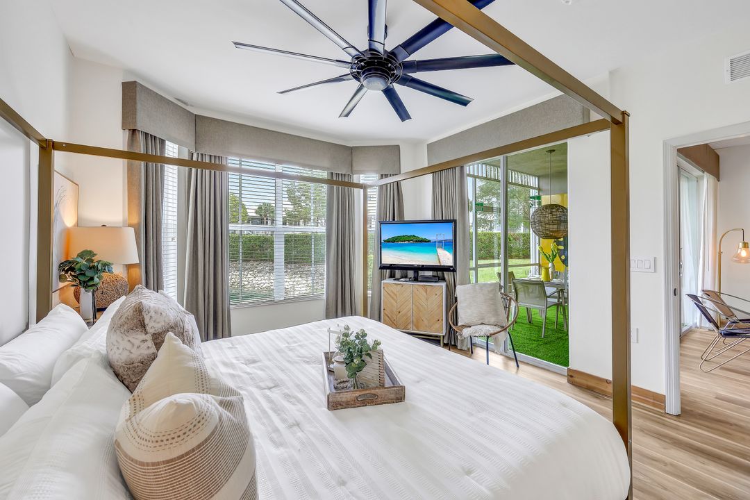 7910 Mahogany Run Ln #1214, Naples, FL 34113