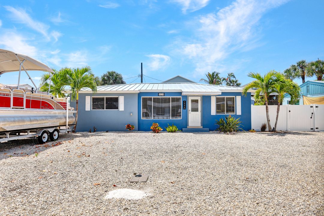 4830 Coquina Rd, Fort Myers Beach, FL 33931