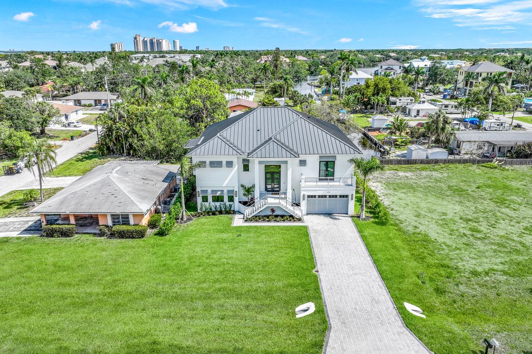 4470 Tarpon Ave, Bonita Springs, FL 34134