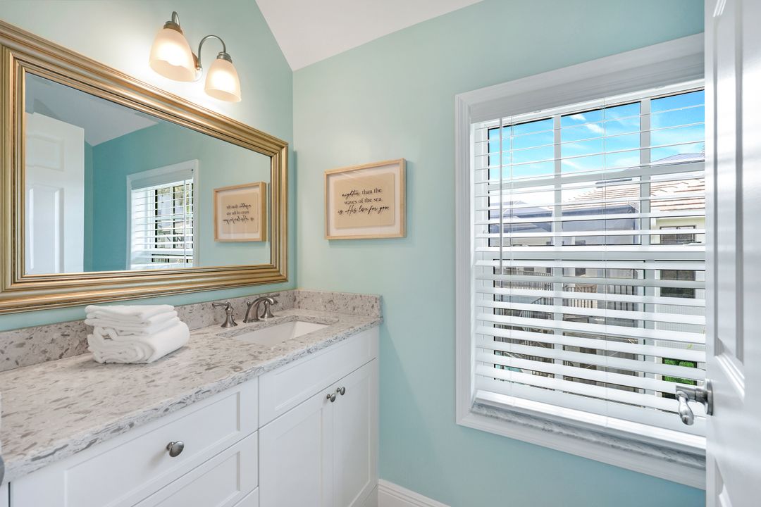203 San Mateo Dr, Bonita Springs, FL 34134