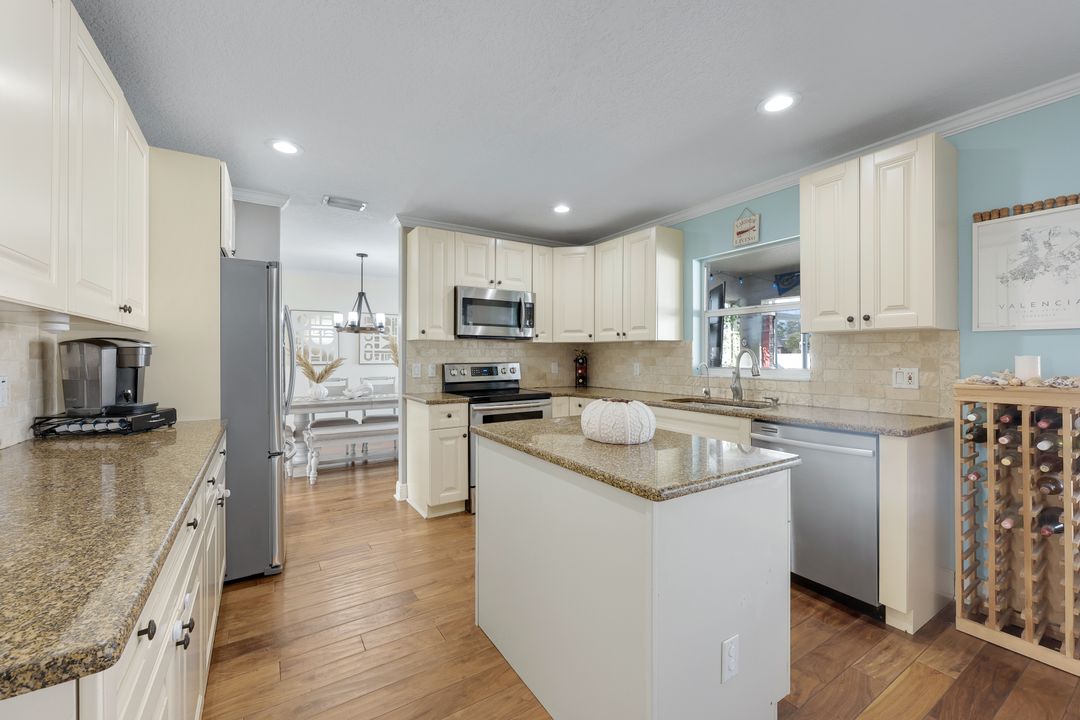 1209 SW 18th Terrace, Cape Coral, FL 33991
