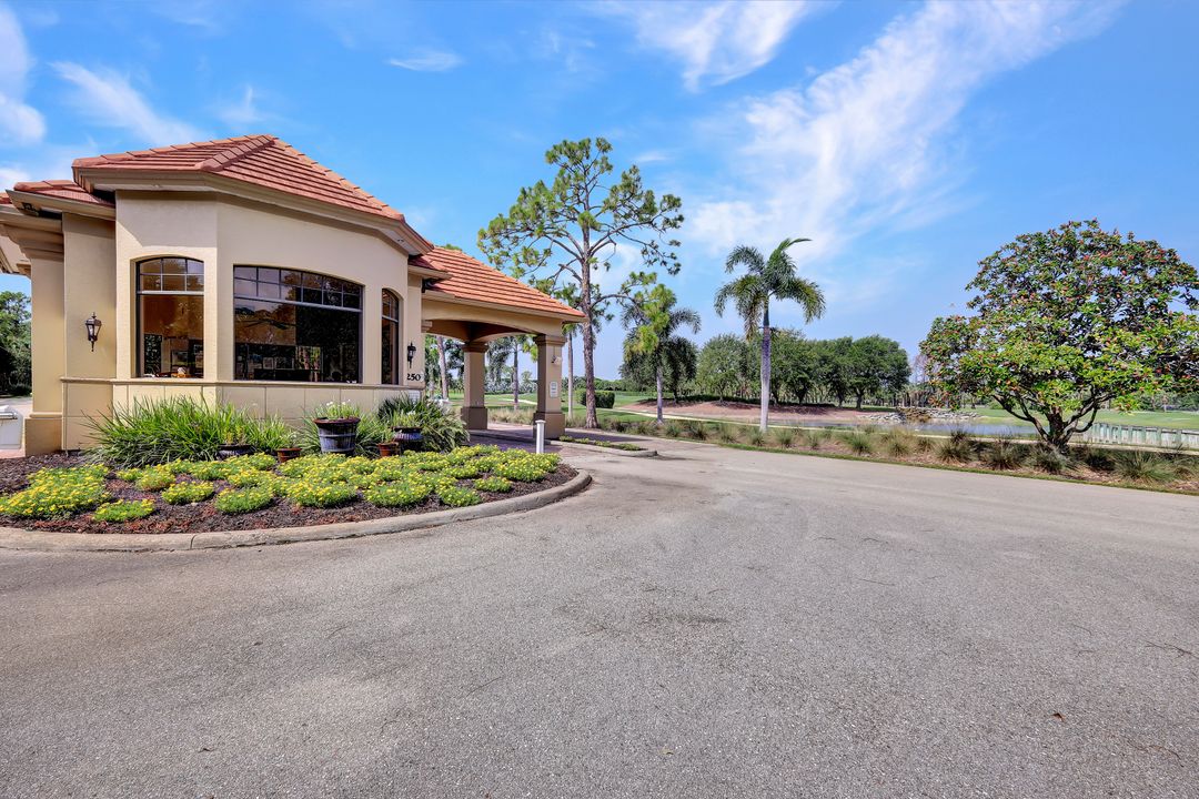 12647 Hunters Lakes Ct, Bonita Springs, FL 34135