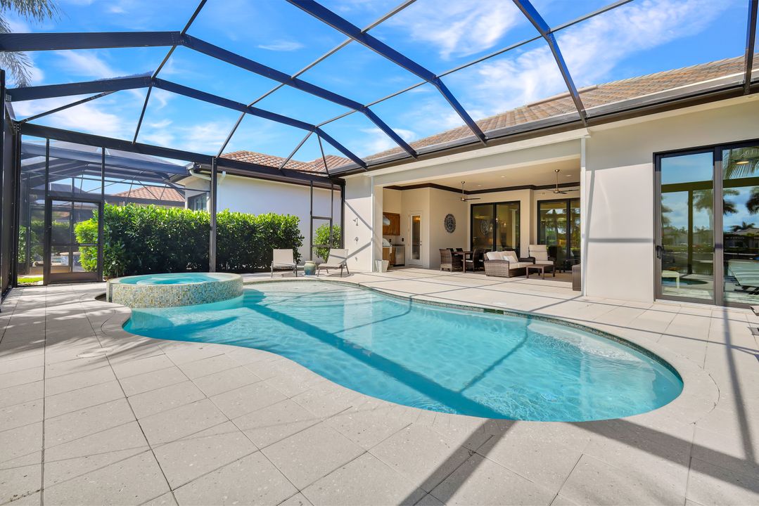 17429 Via Lugano Ct, Miromar Lakes, FL 33913
