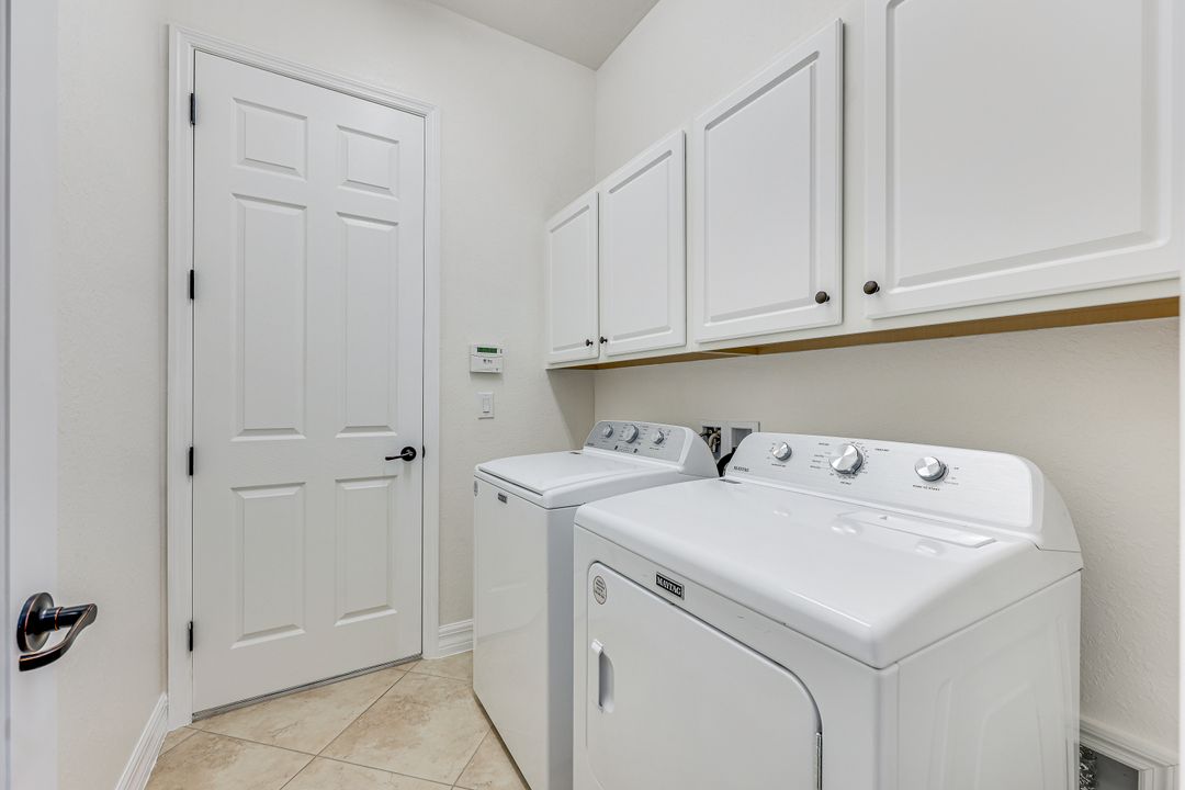 12643 Kinross Ln, Naples, FL 34120