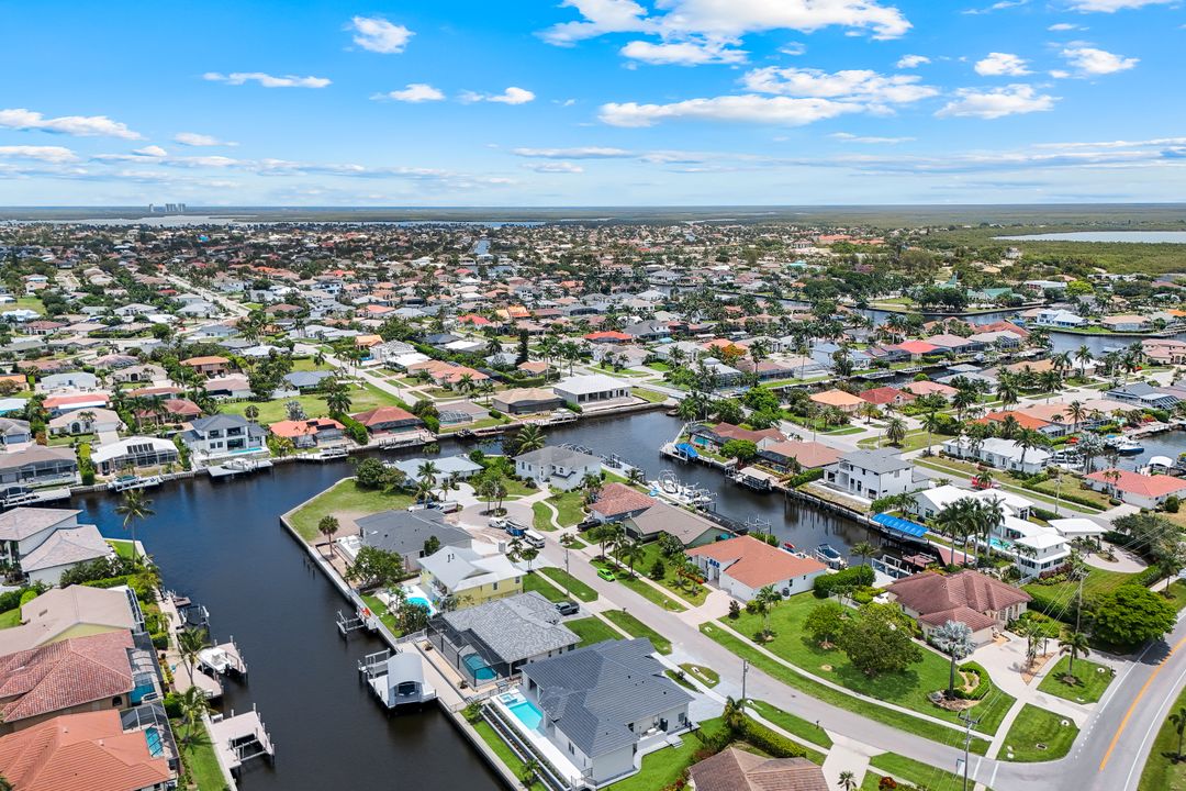 488 Capri Ct, Marco Island, FL 34145