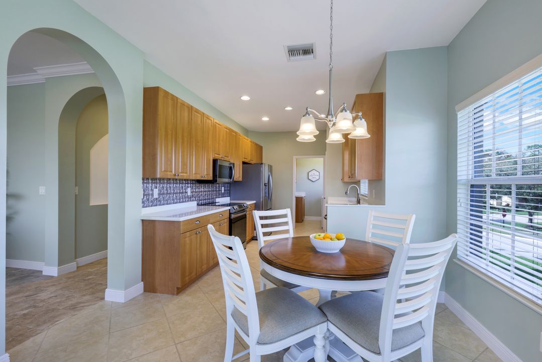 5600 Chelsey Ln #201, Fort Myers, FL 33912