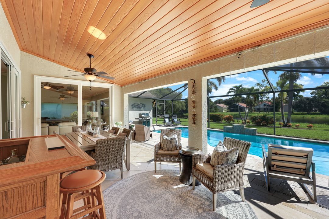 146 Plantation Cir, Naples, FL 34104