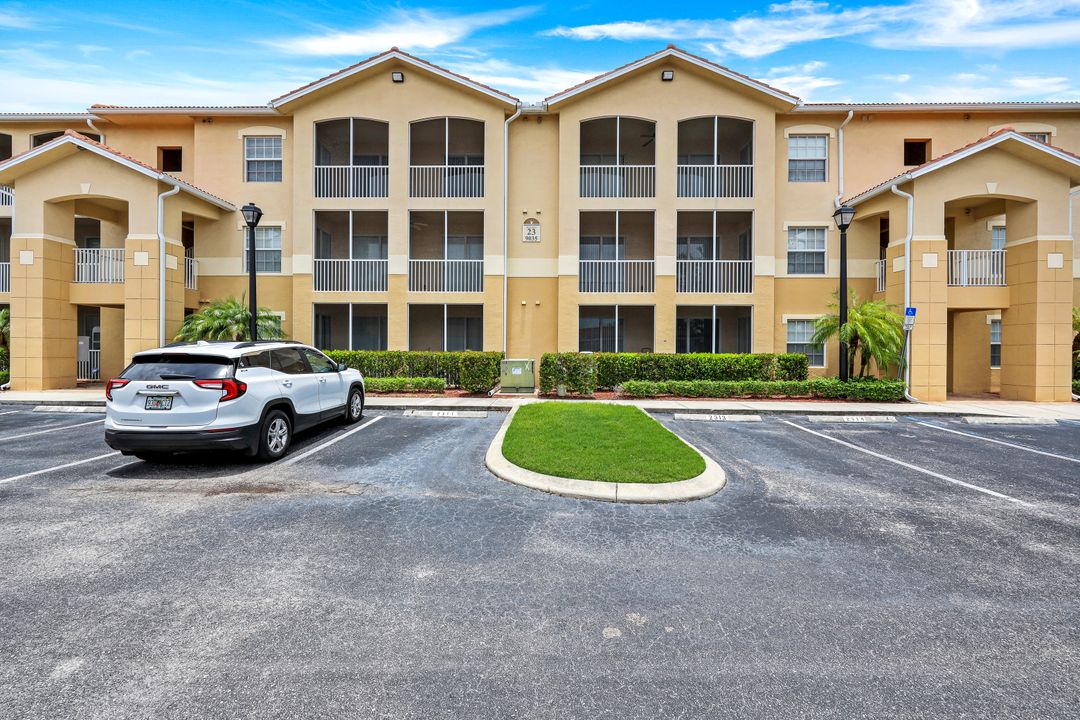 9035 Colby Dr #2315, Fort Myers, FL 33919