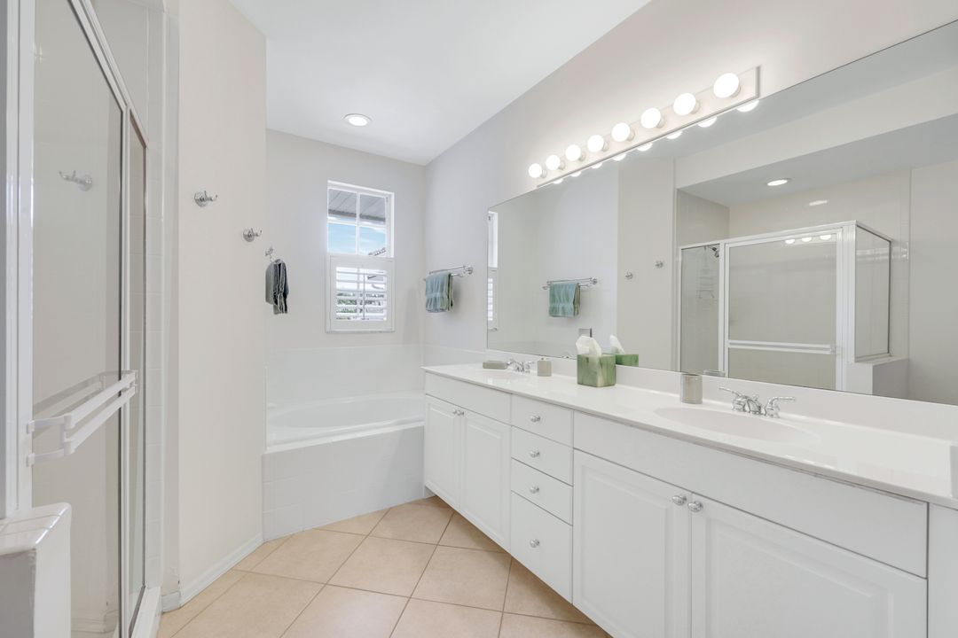 26980 Montego Pointe Ct, Bonita Springs, FL 34134