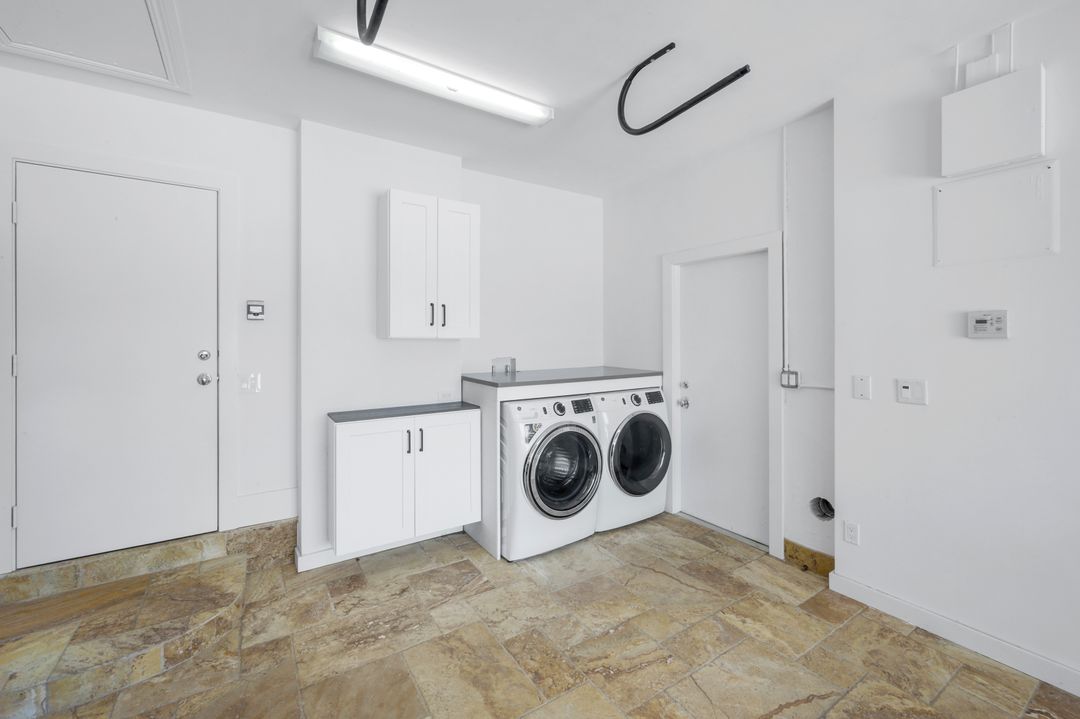 1242 Jamaica Rd, Marco Island, FL 34145