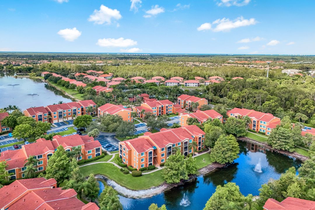 1220 Reserve Way #107, Naples, FL 34105