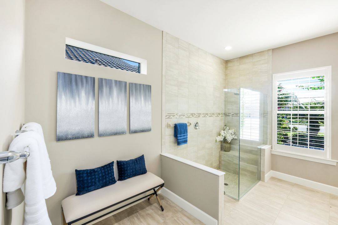 9314 Quarry Dr, Naples, FL 34120