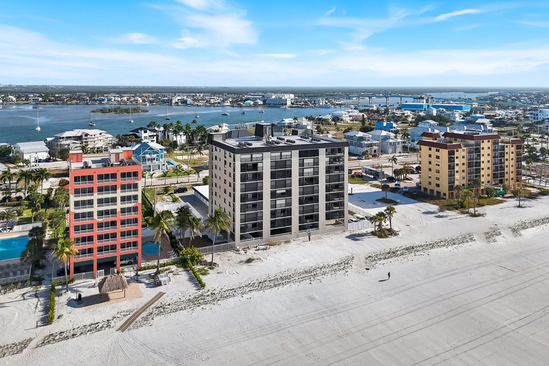 538 Estero Blvd #302, Fort Myers Beach, FL 33931