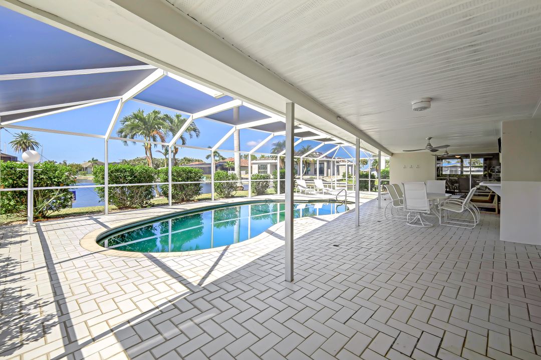 4940 SW 3rd Ave, Cape Coral, FL 33914