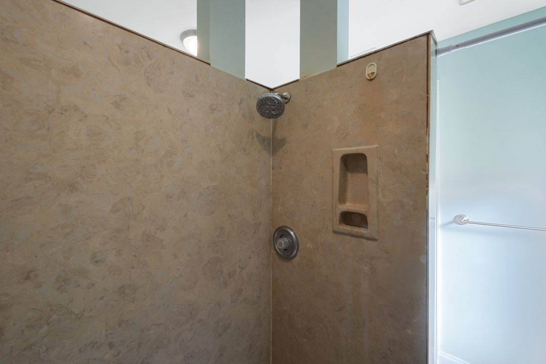 9960 Treasure Cay Ln, Bonita Springs, FL 34135