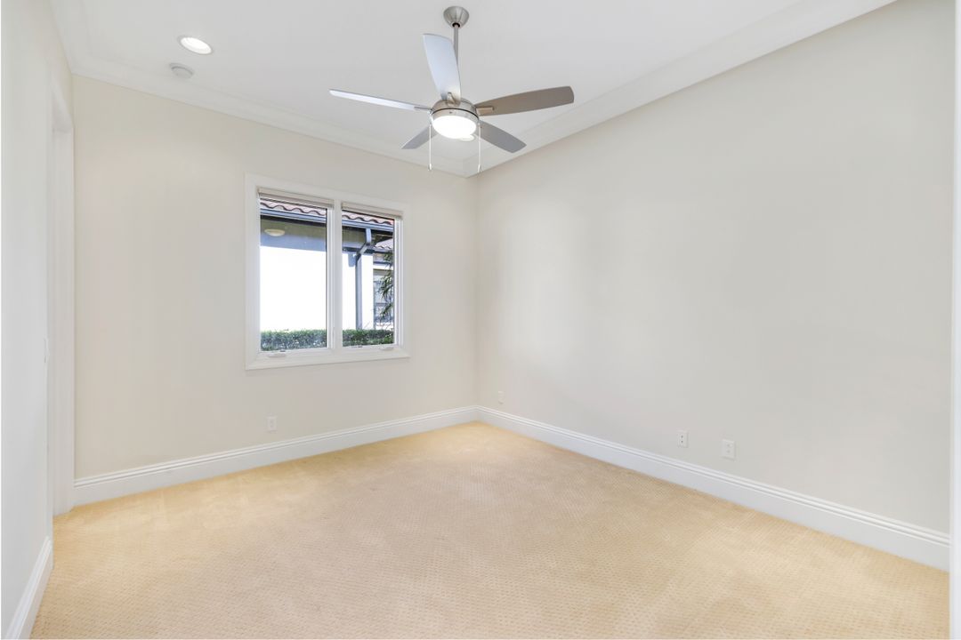 16834 Cabreo Dr, Naples, FL 34110