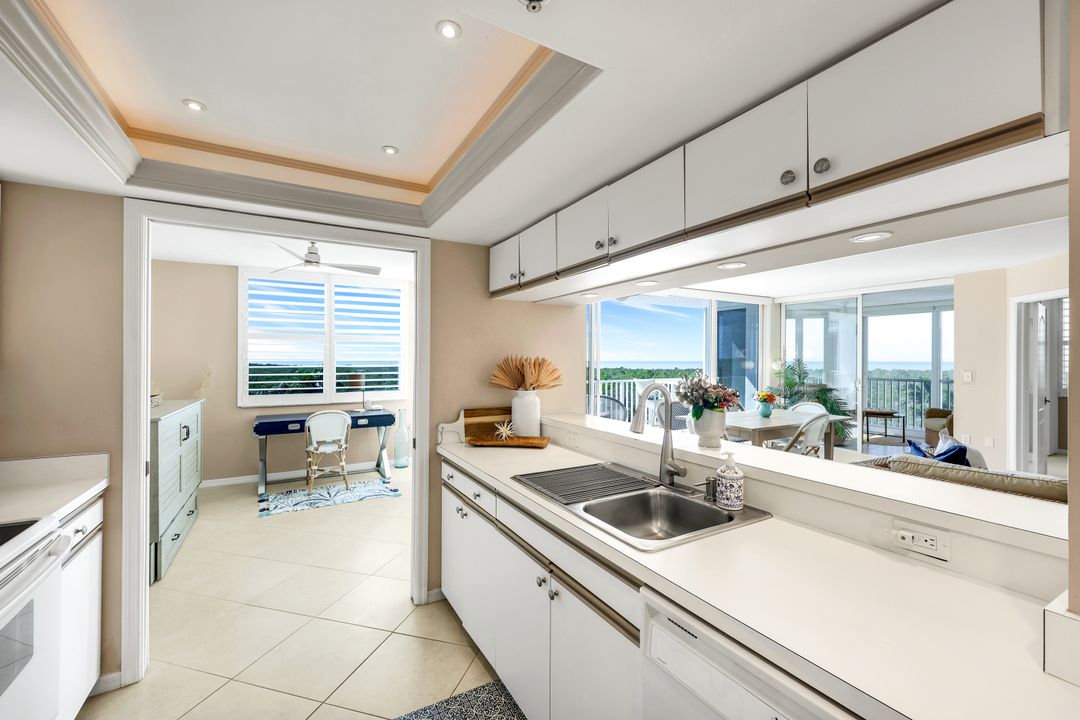 6361 Pelican Bay Blvd #503, Naples, FL 34108