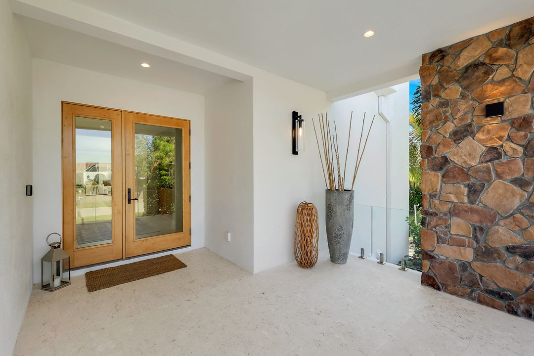 14 Sabre Ln, Naples, FL 34102