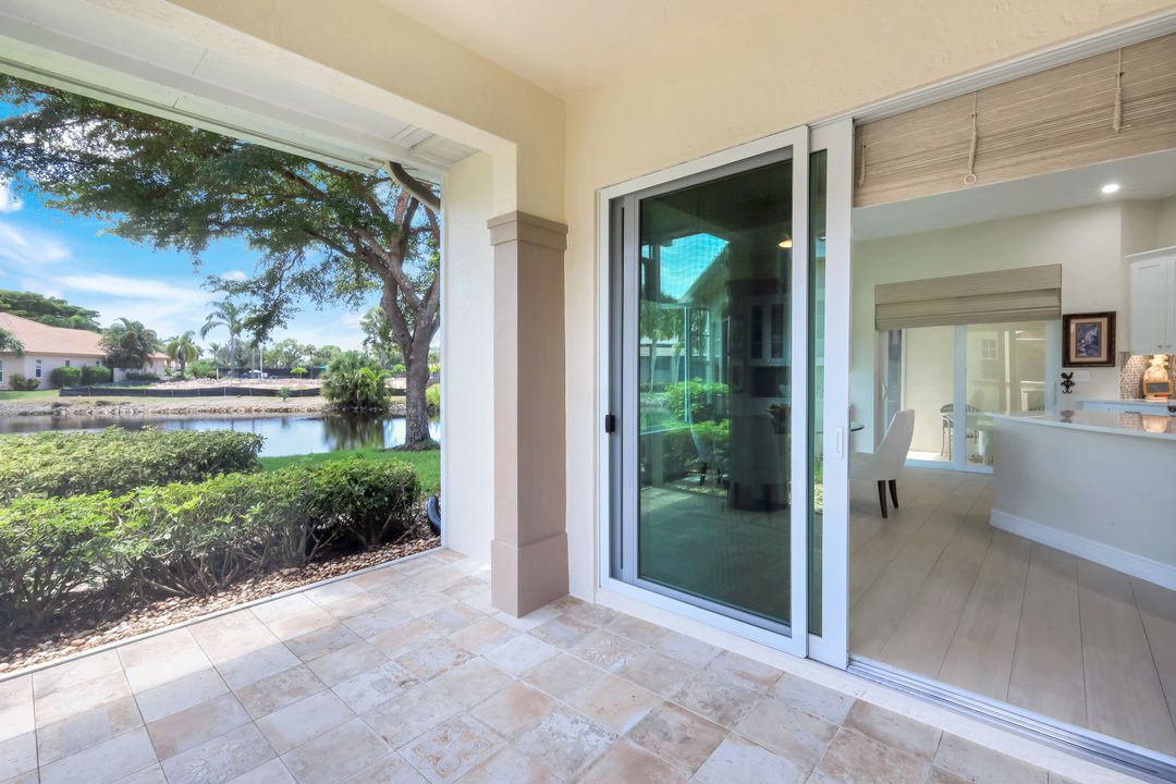 9172 Las Maderas Dr, Bonita Springs, FL 34135