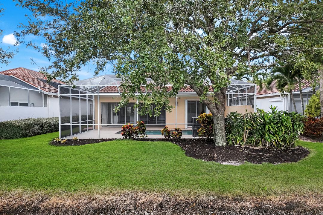 3759 Whidbey Way, Naples, FL 34119