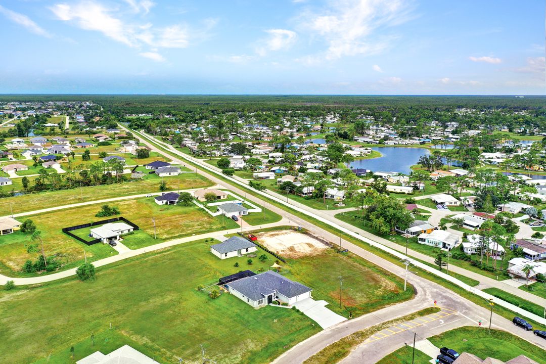 4414 Garden Blvd, Cape Coral, FL 33909