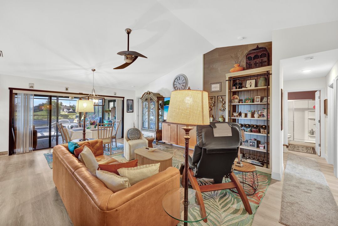 2906 NE 6th Ave, Cape Coral, FL 33909