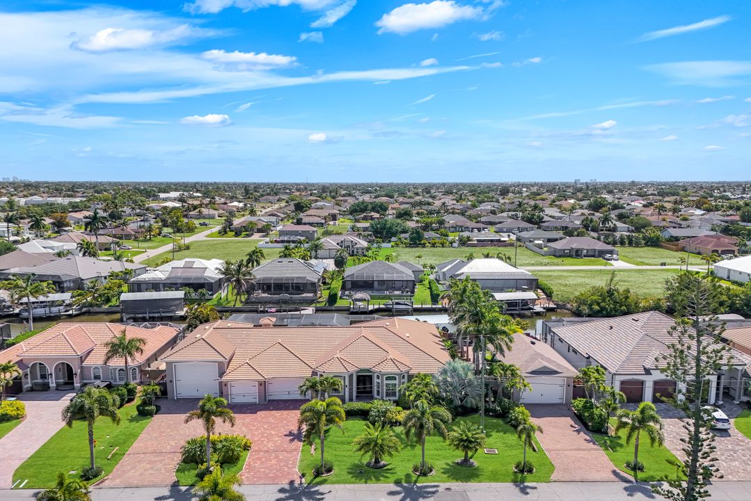 4025 SW 11th Ave, Cape Coral, FL 33914