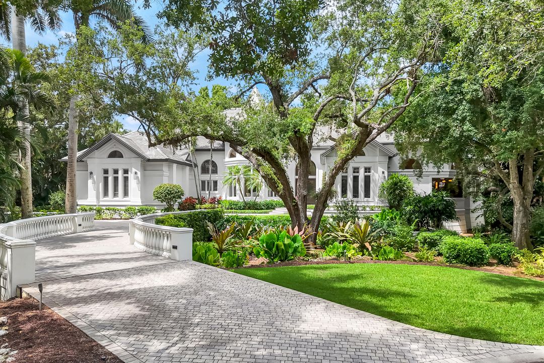 4111 Harbor Oaks Ct, Bonita Springs, FL 34134