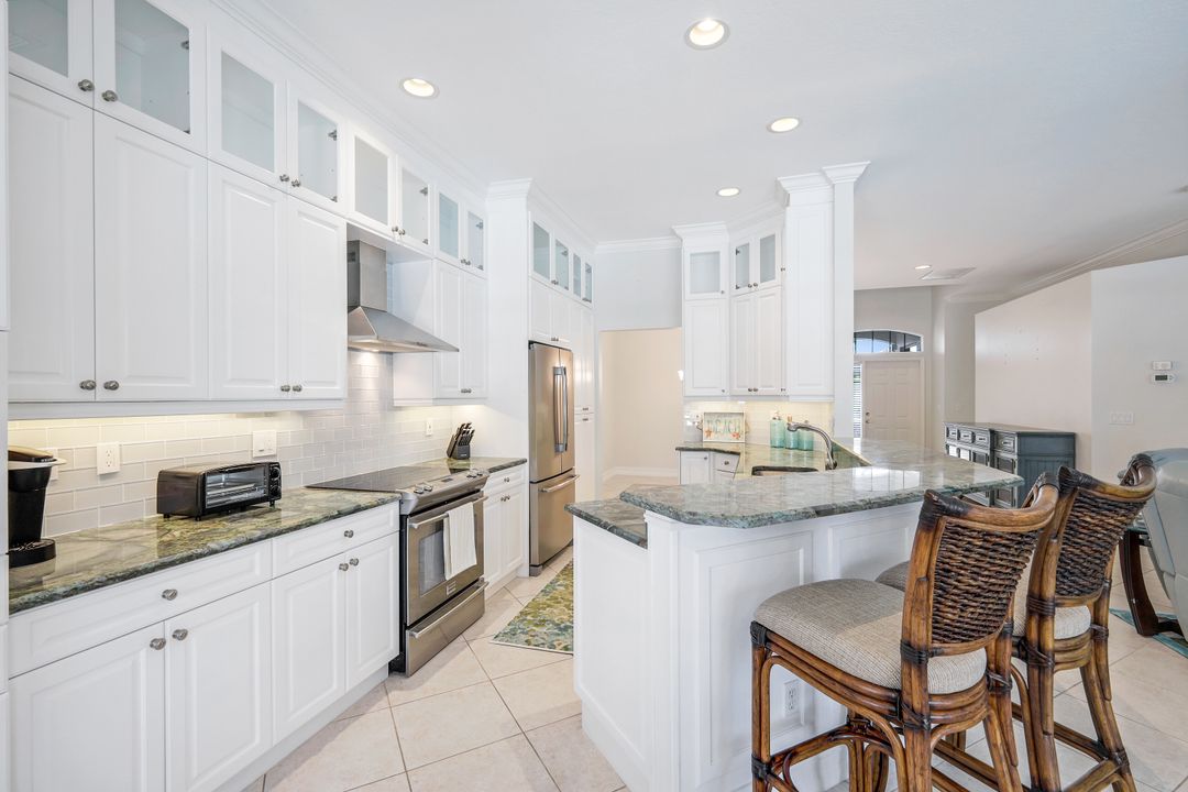 930 Fairhaven Ct #23, Naples, FL 34104