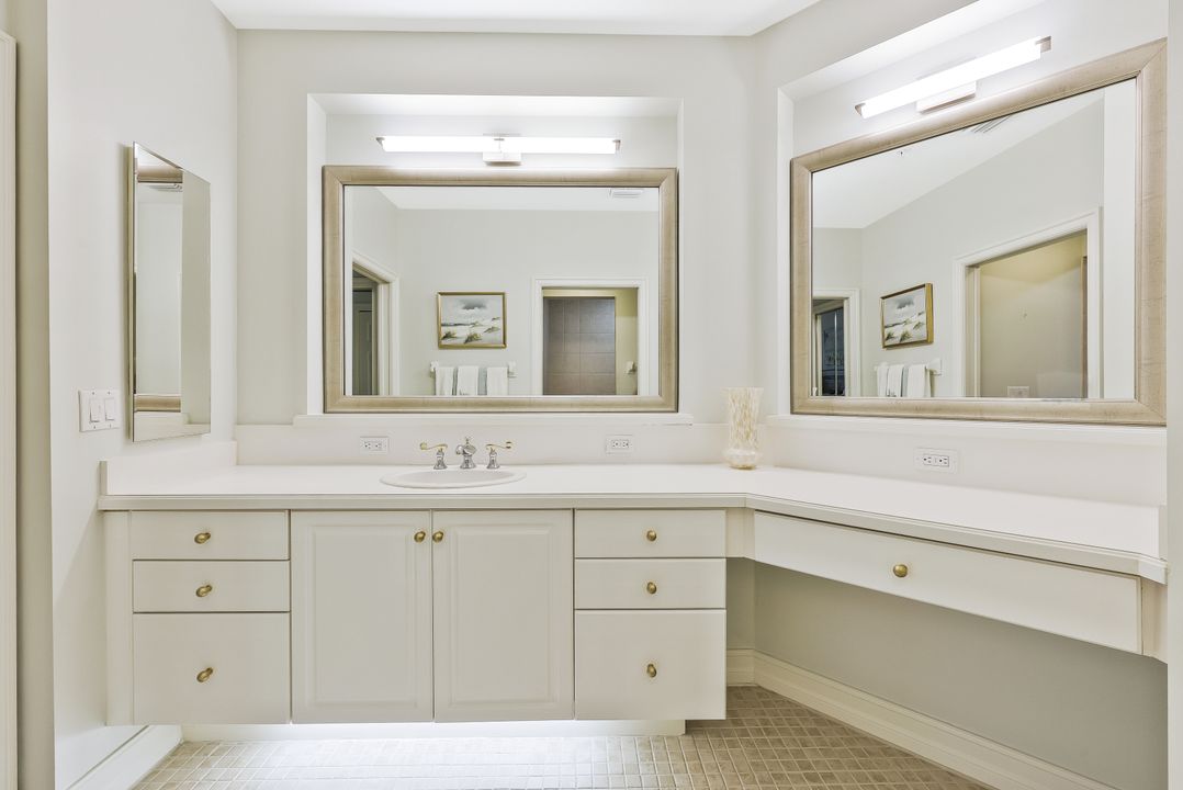 24640 Ivory Cane Dr, Bonita Springs, FL 34134