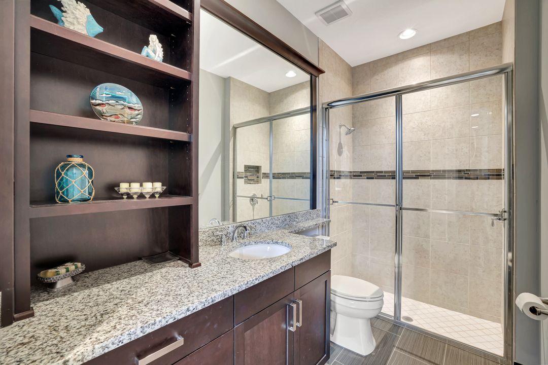 2930 Cinnamon Bay Cir, Naples, FL 34119