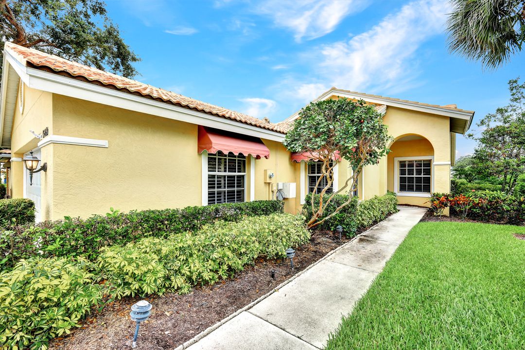 13460 Bridgeford Ave, Bonita Springs, FL 34135