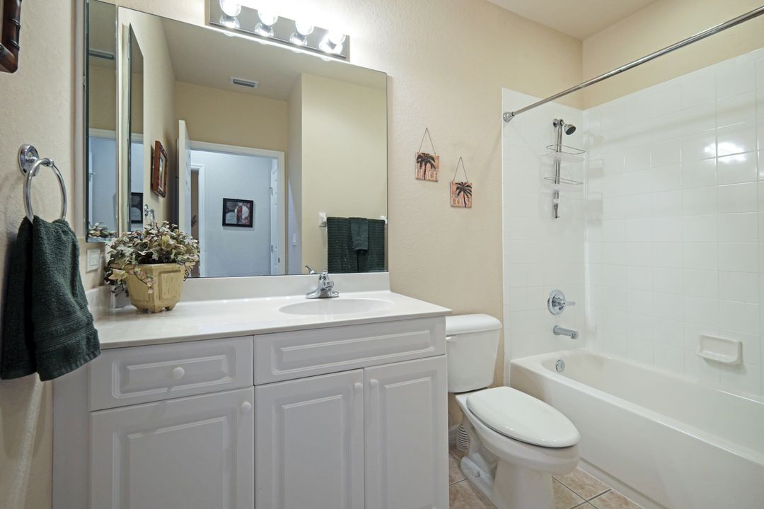 9611 Spanish Moss Way #3713, Bonita Springs, FL 34135