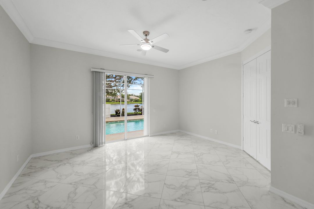 3759 Whidbey Way, Naples, FL 34119