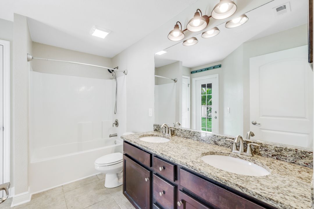 2610 SW 32nd St, Cape Coral, FL 33914