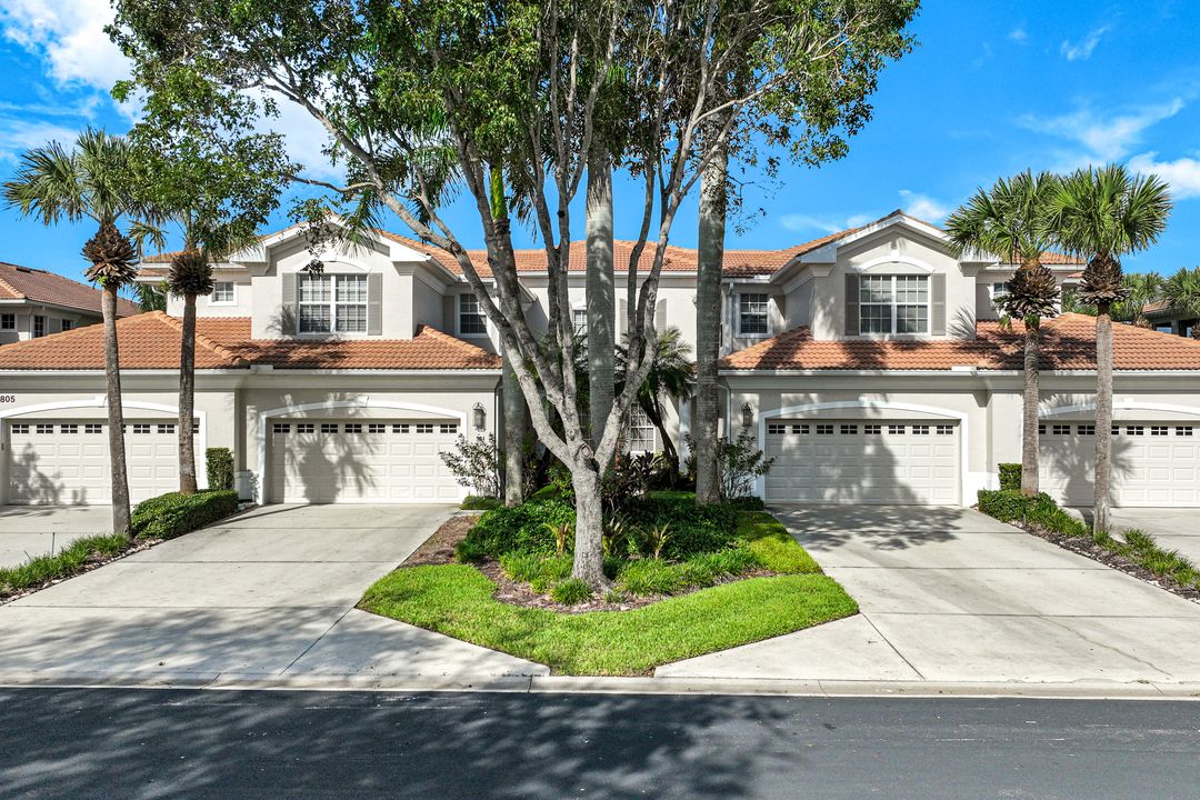 4805 Shinnecock Hills Ct #102, Naples, FL 34112