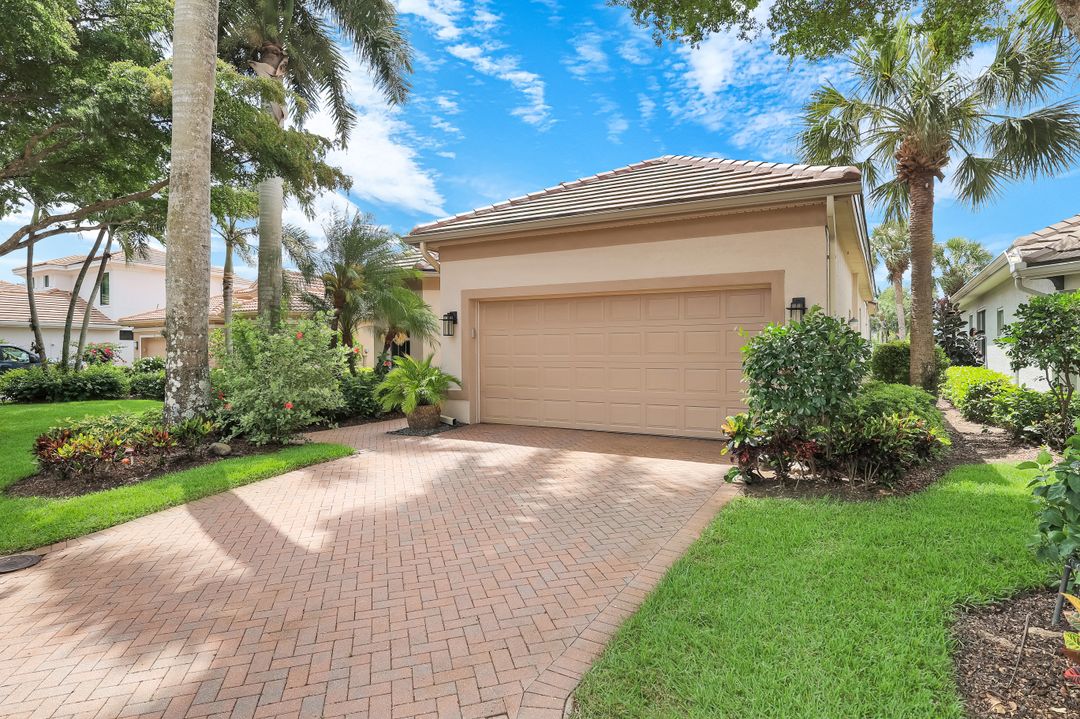 14114 Tivoli Terrace, Bonita Springs, FL 34135