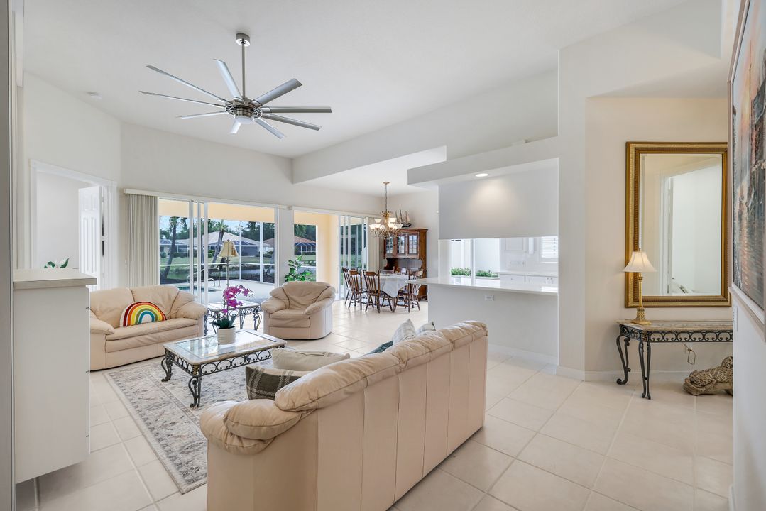 4024 Trinidad Way, Naples, FL 34119