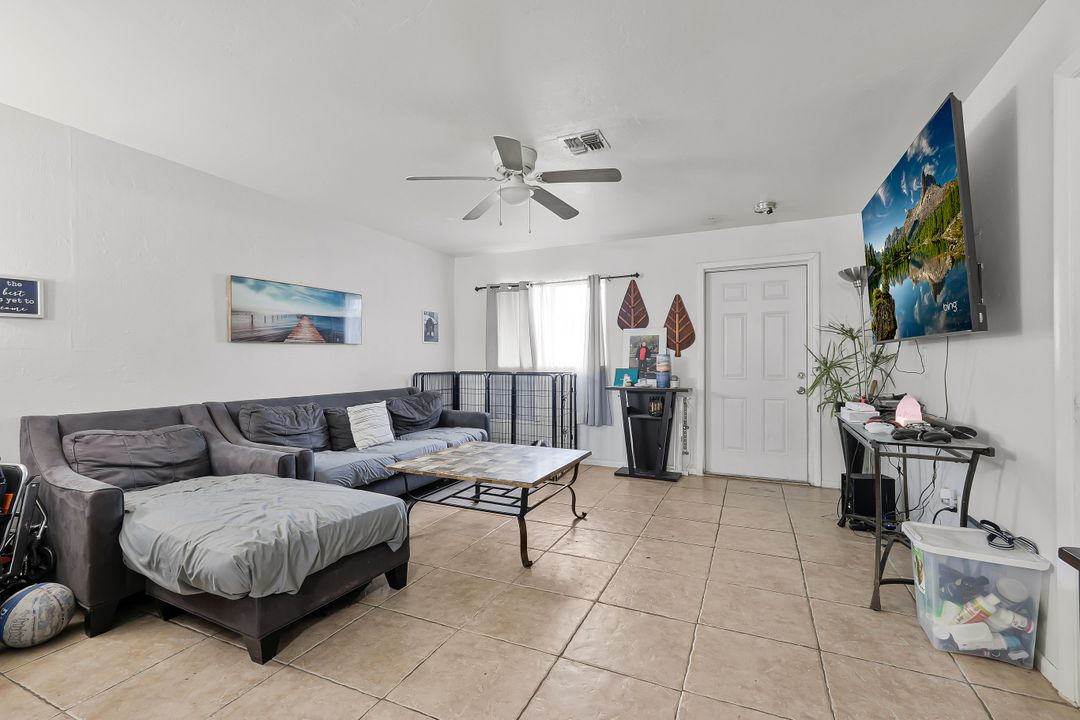 17434 E Carnegie Cir #A & B, Fort Myers, FL 33967